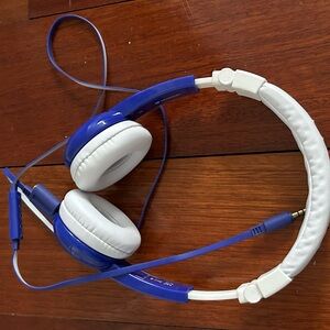 Onanoff Kids Blue and White Over-Ear Headphones - Wired Comfort Listening